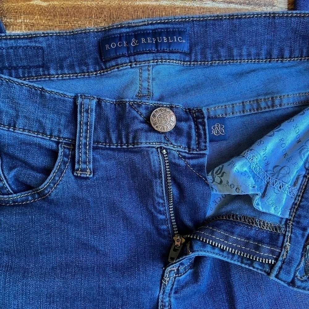 Rock and Republic Berlin Skinny Dark Denim Size 6 - Picture 6 of 9